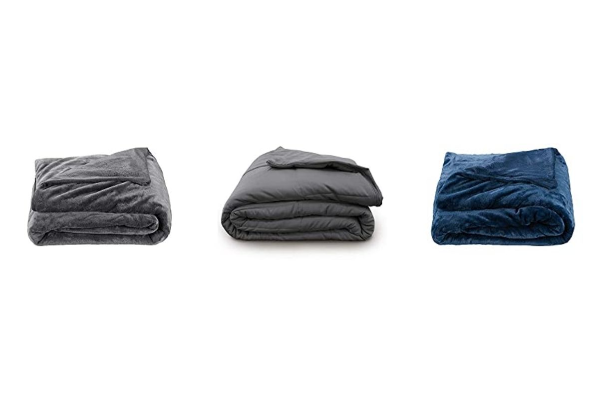 Brookstone weighted blanket features